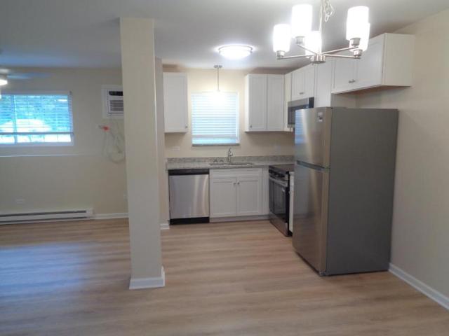 2 bedroom, Joliet IL 60435 105847914