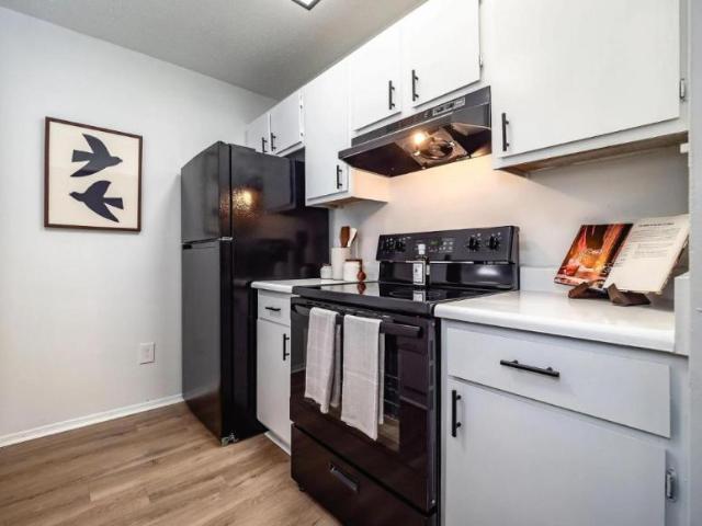 2 bedroom, Jackson MS 39211 LS104838373