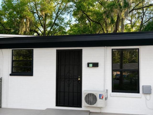 2 bedroom, Jacksonville FL 32209 106215334