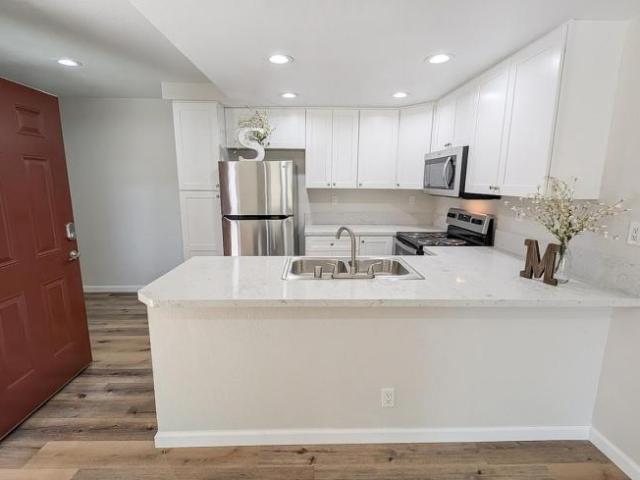 2 bedroom, Ontario CA 91762 106109186