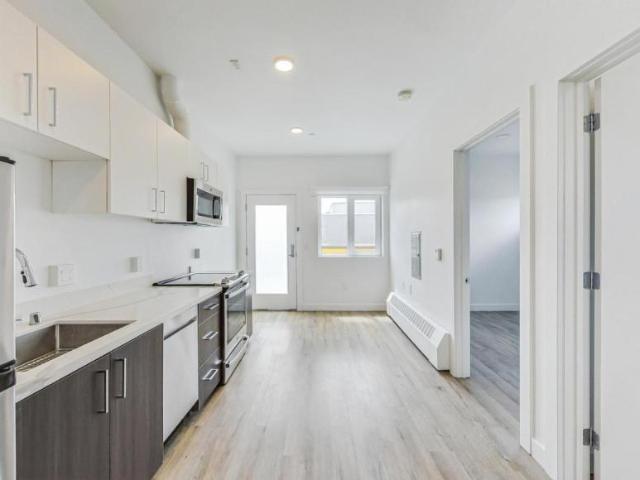 2 bedroom, Oakland CA 94612 103609838