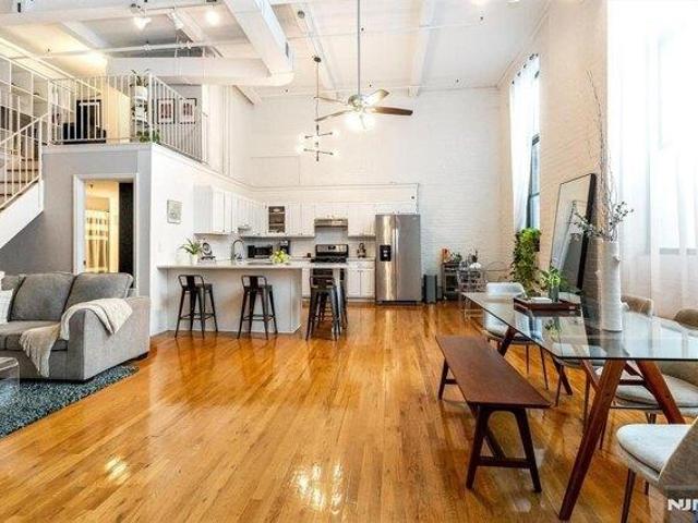 2 bedroom, Orange NJ 07050 105288089