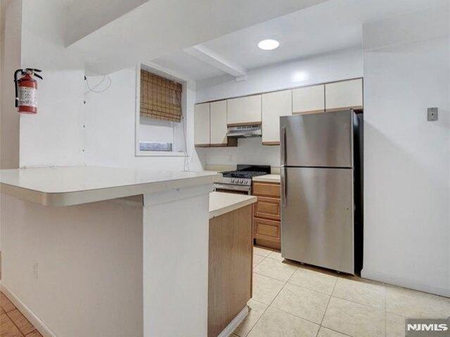 2 bedroom, Orange NJ 07050 105695470