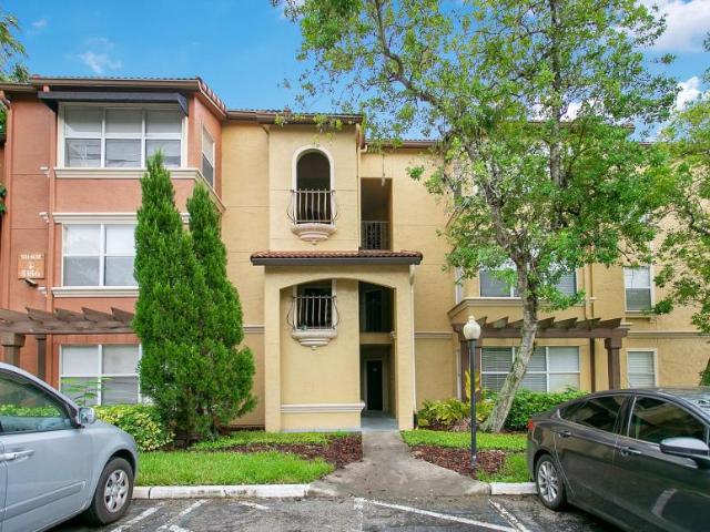 2 bedroom, Orlando FL 32811 105208878