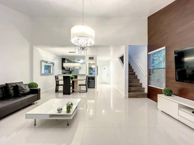 2 bedroom, Orlando FL 32819 96294485