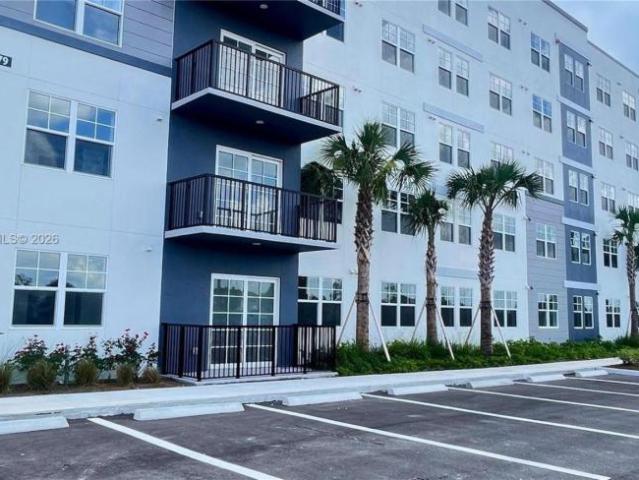 2 bedroom, Orlando FL 32839 LS105621734