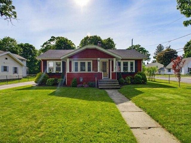 2 bedroom, Oxford MA 01540 104408660