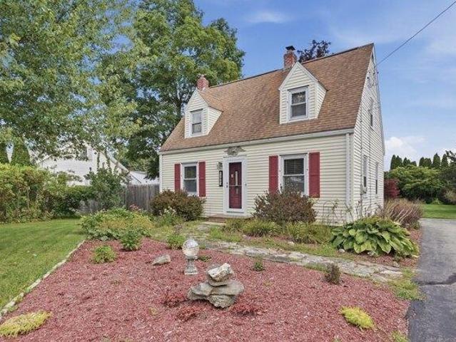 2 bedroom, Oxford MA 01540 105532643