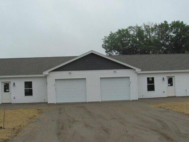 2 bedroom, Oxford ME 04270 105791787