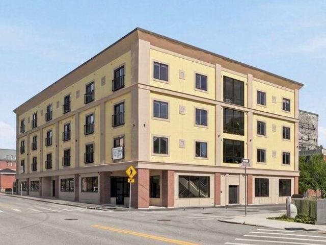 2 bedroom, Lowell MA 01854 105418772