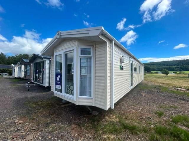 2 Bedroom Lodge Character Property