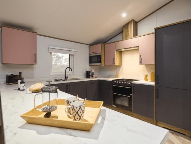2 bedroom lodge for sale