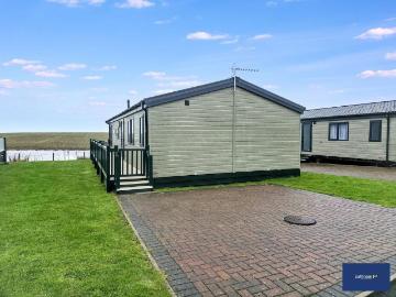 North East, North England - Sauna, Swimming pool