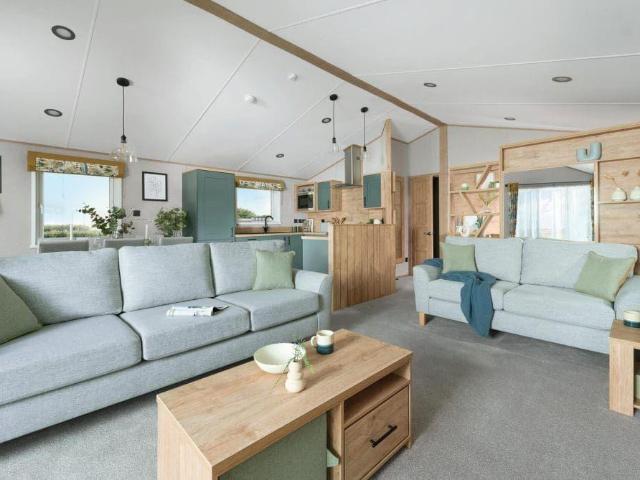 3 bedroom lodge for sale
