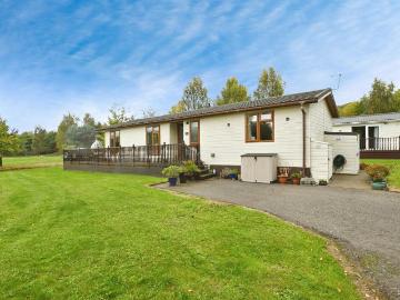 Fenland, East of England - Equipped kitchen