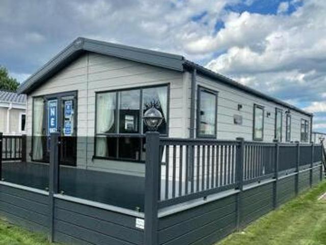 2 Bedroom Lodge For Sale In Clitheroe, Yorkshire