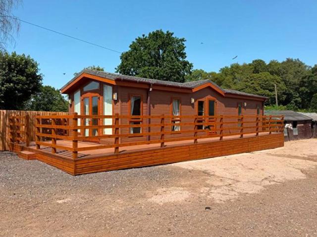 2 Bedroom Lodge To Rent In Markfield Lane, Markfield, LE67