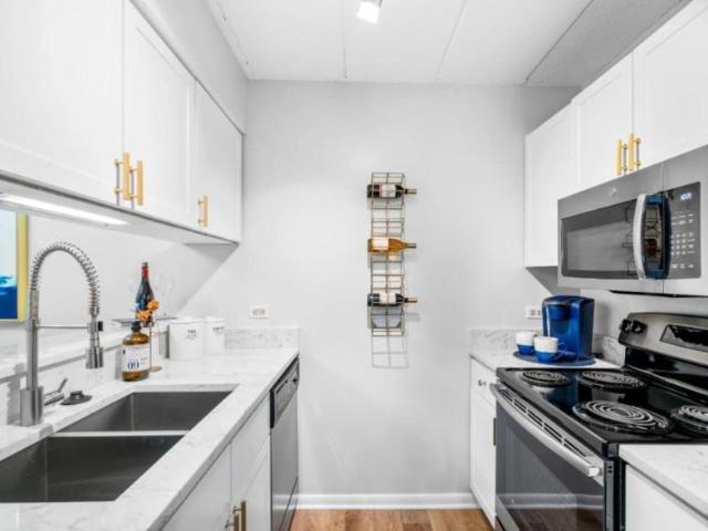 2 bedroom, Lombard IL 60148 105177079