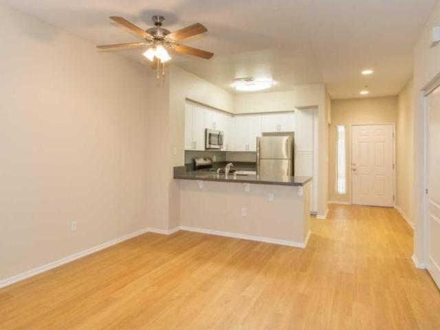 2 bedroom, Long Beach CA 90804 104948789