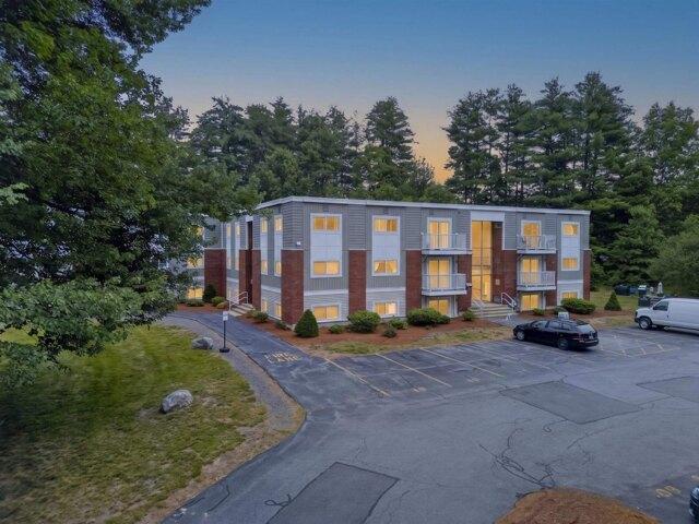 2 bedroom, Londonderry NH 03053 104331875