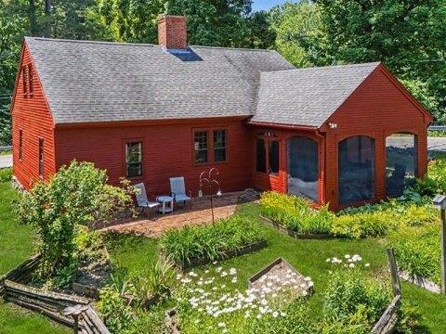 2 bedroom, Londonderry NH 03053 104512868