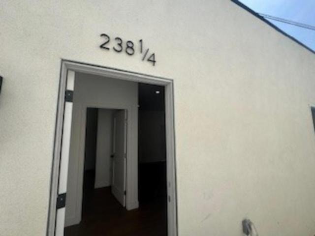 2 bedroom, Los Angeles CA 90011 103295826