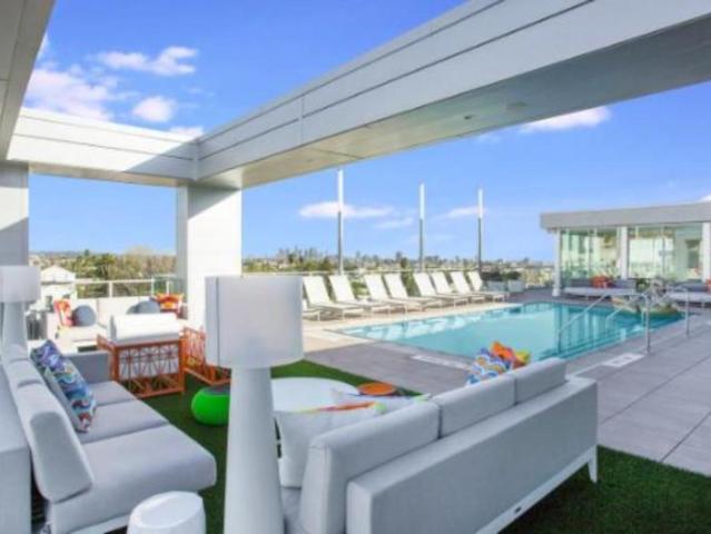 2 bedroom, Los Angeles CA 90012 103894649
