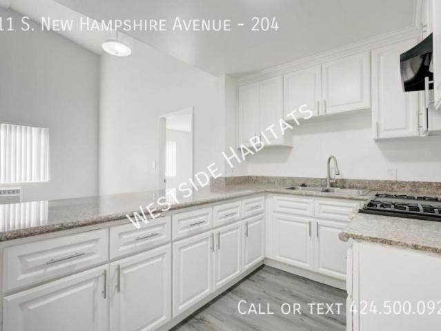 2 bedroom, Los Angeles CA 90020 102490847