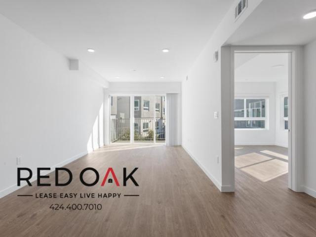 2 bedroom, Los Angeles CA 90026 104194523