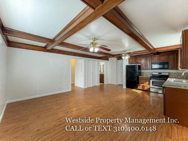 2 bedroom, Los Angeles CA 90042 LS105303047