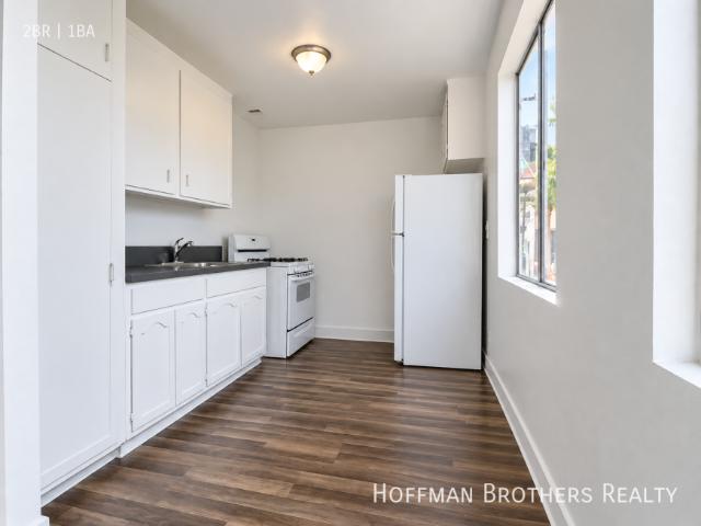 2 bedroom, Los Angeles CA 90044 103892464