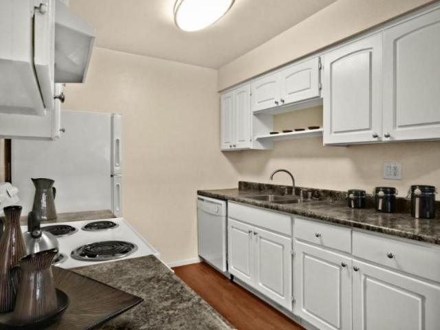 2 bedroom, Los Angeles CA 90045 LS105405939