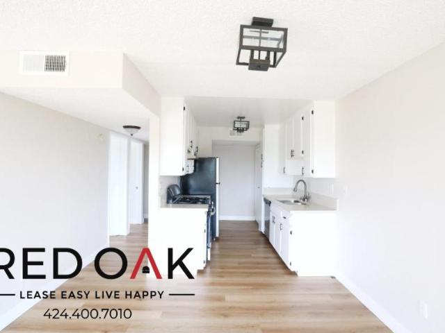 2 bedroom, Los Angeles CA 91606 LS105301975