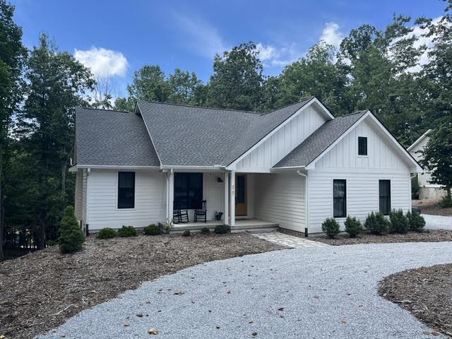 2 bedroom, Laurel Park NC 28739 104609488