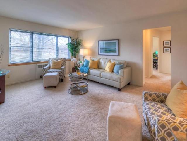 2 bedroom, La Grange Park IL 60526 105891063