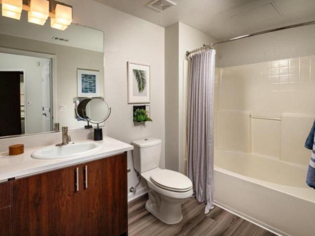 2 bedroom, La Mesa CA 91942 92338320