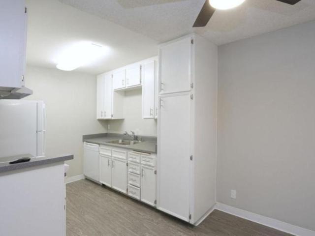 2 bedroom, La Mesa CA 91942 105355940