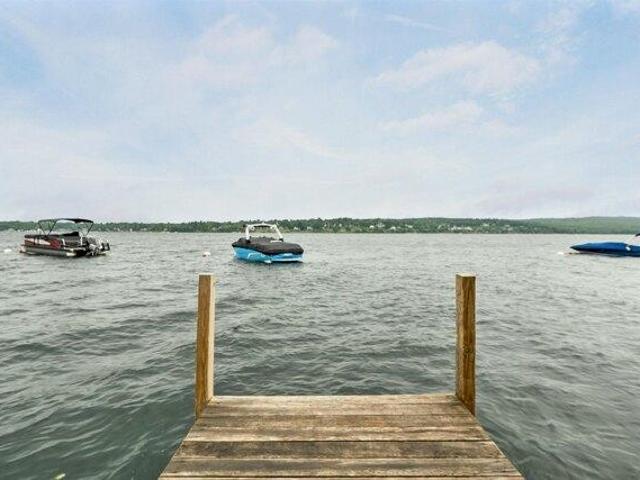 2 bedroom, Laconia NH 03246 105651988