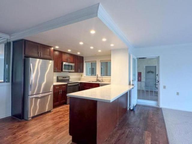 2 bedroom, Laguna Woods CA 92637 104381189