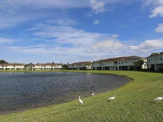 2 bedroom, Lake Worth FL 33461 LS105727562