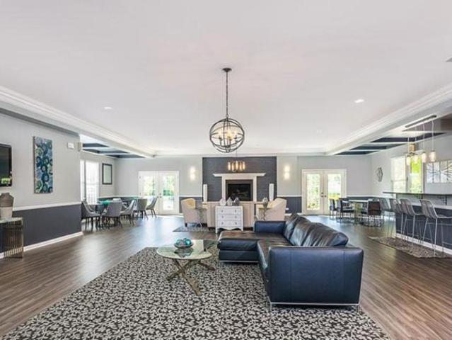 2 bedroom, Lakemoor IL 60051 105890921