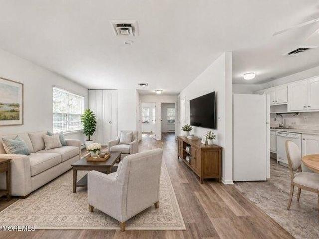 2 bedroom, Lakewood NJ 08701 105286791