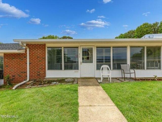 2 bedroom, Lakewood NJ 08701 105289707