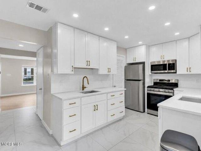 2 bedroom, Lakewood NJ 08701 105289968