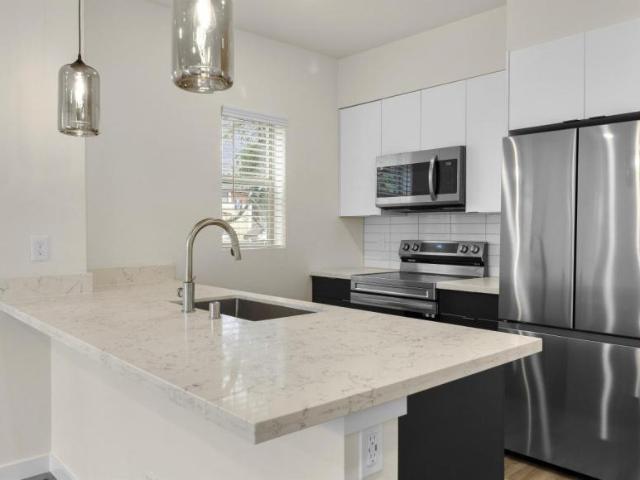 2 bedroom, Lakewood WA 98499 105919891