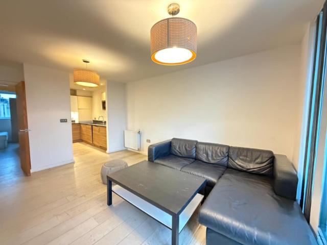 2 bedroom Lark Court NW9