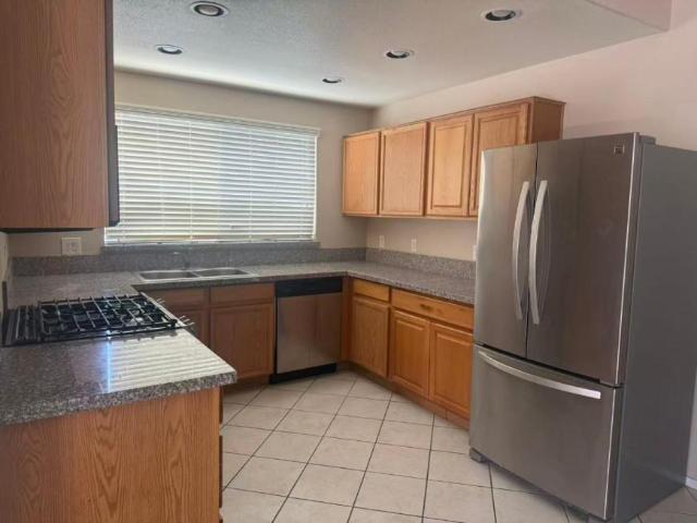 2 bedroom, Las Vegas NV 89148 103298468