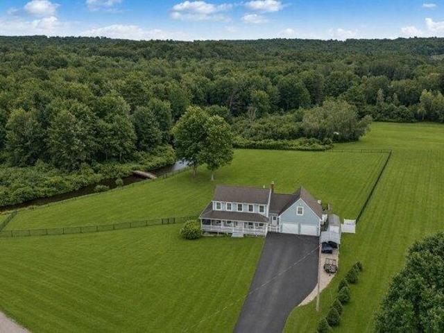 2 bedroom, Lewiston ME 04240 105770411