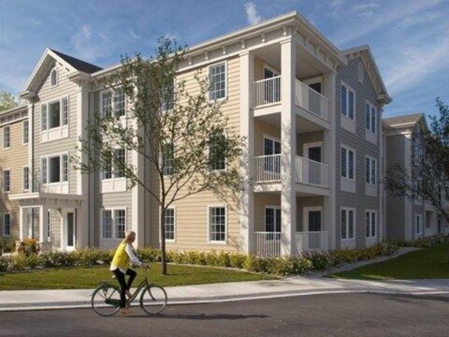 2 bedroom, Lexington MA 02420 105404701