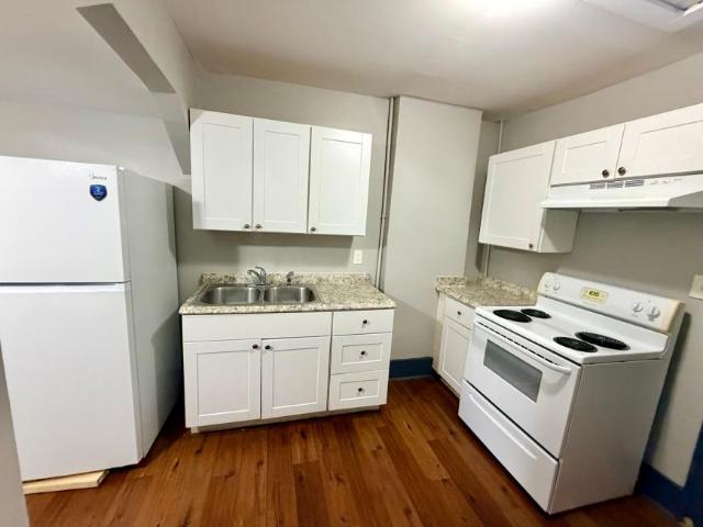 2 bedroom, Lexington KY 40505 105668301